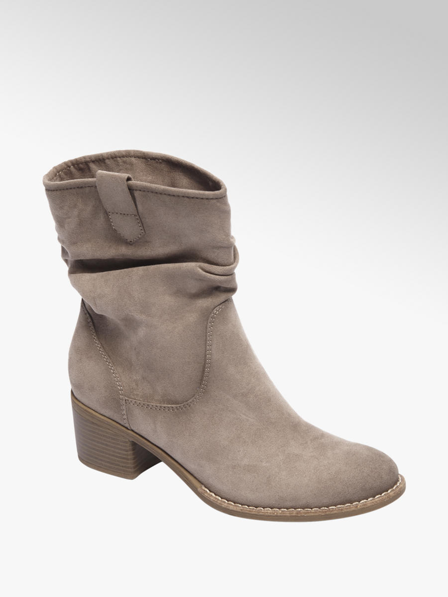 Graceland Taupe enkellaars geplooide schacht Gratis Van imitatiesuède met een geplooide schacht en een